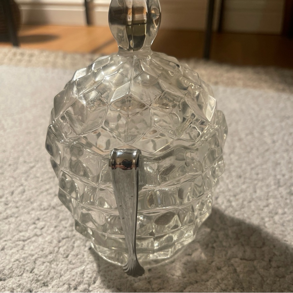 VTG CLEAR GLASS DIAMOND POINT  COVERED COMPOTE CANDY DISH 4"
